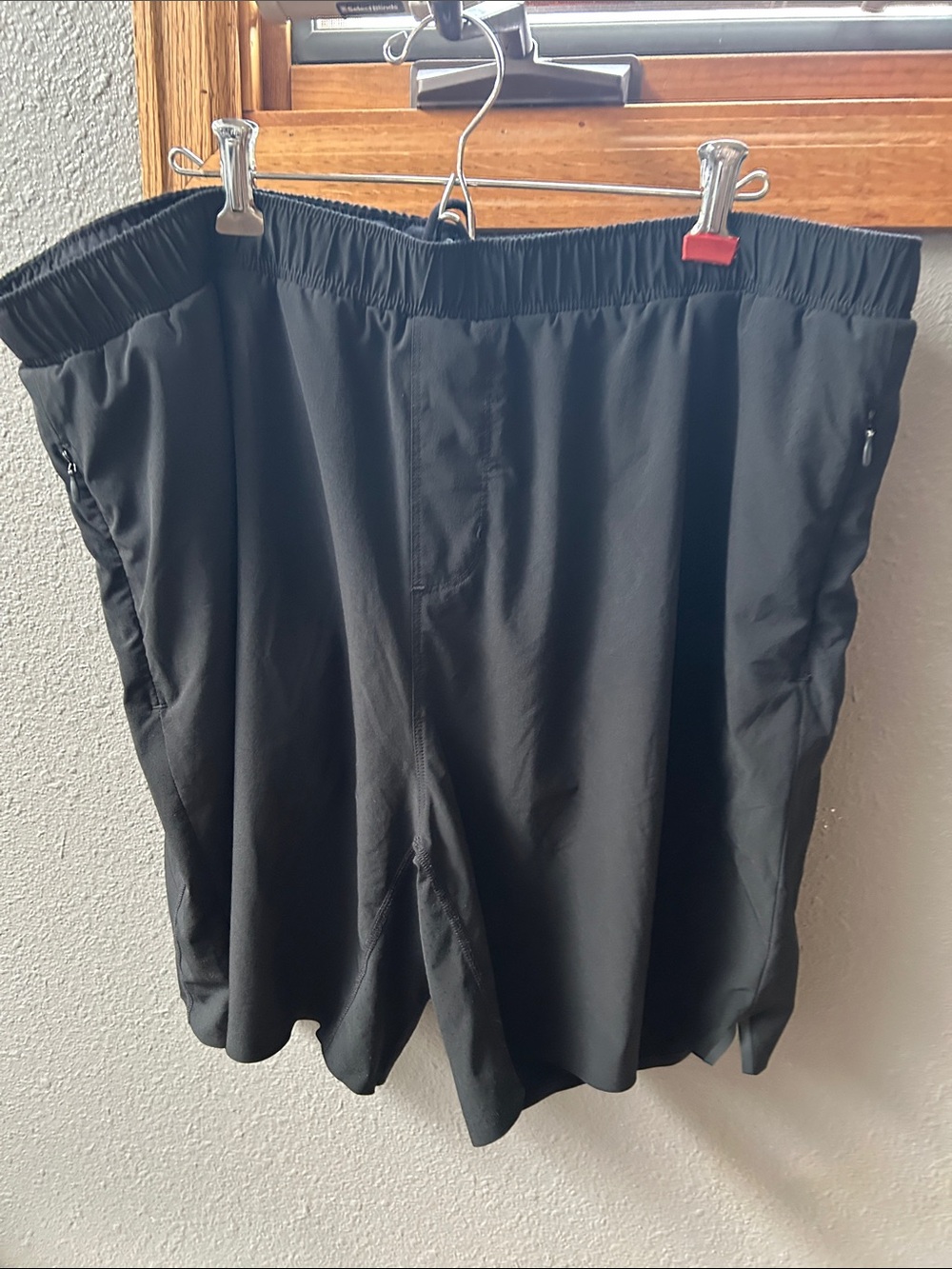 Rhone Men's Backspin Black Athletic Shorts 7in Inseam